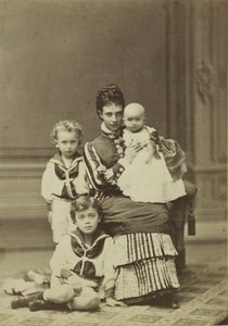 Grande Duchesse Maria Fyodorovna avec enfants, Nicholas Alexandrovich, George - Georg Emil Hansen