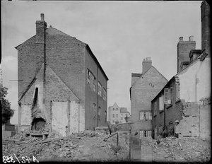 Cour 16, Little Park Street, Coventry - George Bernard Mason
