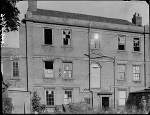 Maison Kirby, Little Park Street, Coventry - George Bernard Mason