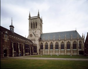 Art gothique : vue du Saint John College fondé en 1511 par la Comtesse de Richmond - George Gilbert Scott