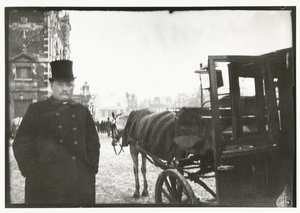 Chevaux avec carrosse sur la Leidseplein à Amsterdam - George Hendrik Breitner