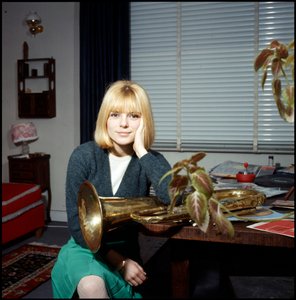 France Gall chez elle, Paris - Bartolome Esteban and studio Murillo