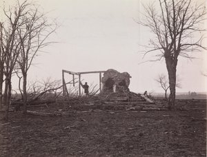 Ruines de la maison de Mme Henry, champ de bataille de Bull Run, mars 1862 - George N. Barnard