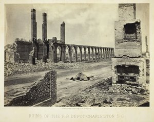 Ruines de la gare de Charleston, S.C., 1865 - George N. Barnard