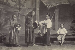 Birmanie : Le Pongyi avec son bol à aumônes - Georges Bertin Scott