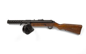 Pistolet-mitrailleur Bergmann 9 mm MP18-1 - German School