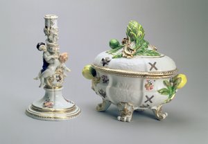 Chandelier et bol couvert du Service St. Andrew, Meissen, 1744-5