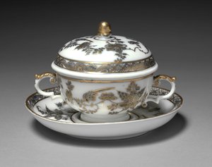 Bol couvert et plat, manufacture Meissen Porcelain Factory, Allemagne, 1730-1740 - German School
