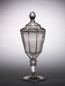 Coupe couverte, Silésie, vers 1725 (verre)