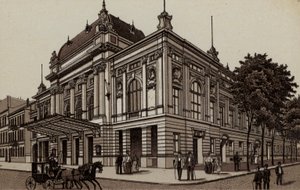 Hambourg : Deutsches Schauspielhaus, Le Théâtre Allemand - German School
