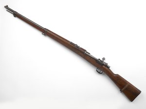 Fusil à verrou Mauser M1896 7,92 mm utilisé par le Général Louis Botha - German School