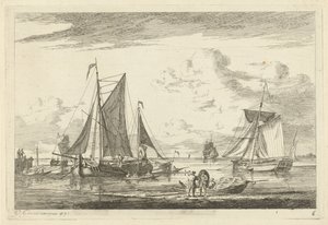 Plage et mer avec divers bateaux