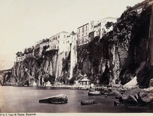 La maison de Tasso surplombant la mer de Sorrente - Giorgio Sommer