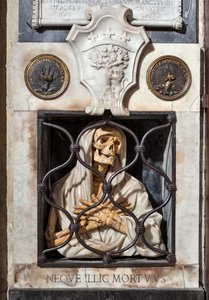 La mort en prison, du tombeau de Gisleni (sculpture en marbre polychrome) - Giovanni Battista Gisleni