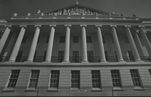 Cumberland Terrace, Regents Park, Londres années 1950 - Godfrey Macdominic