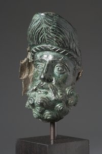 Bec de vase en forme de tête d