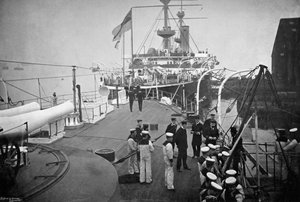 Le cuirassé HMS Resolution, Portsmouth, Hampshire, 1896 - Gregory and Co