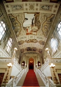 Burgtheatre (théâtre de cour) de Vienne, escalier (à gauche) : Théâtre de Taormine - Gustav Klimt