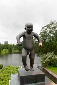 "Sinnatageen" garçon en colère, sculpture dans le parc Frogner, Oslo, Norvège