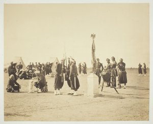 Le Drapeau Levé du Régiment des Zouaves, Camp de Châlons - Gustave Le Gray