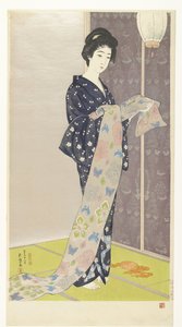 Jeune femme en kimono d