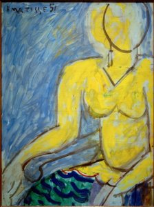 Katia en robe jaune
