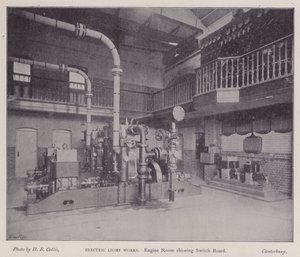 Salle des machines montrant le tableau de commande, Electric Light Works, Canterbury, Kent (photo n/b) - Henry Beauchamp Collis