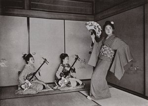 Une geisha dansant - Herbert Ponting