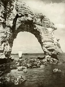 Une arche usée par la mer à Matsushima, 1910 - Herbert Ponting