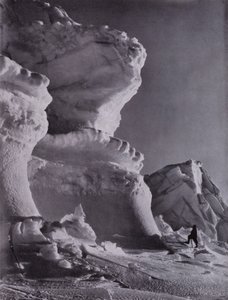 Les bastions de glace du Castle Berg - Herbert Ponting