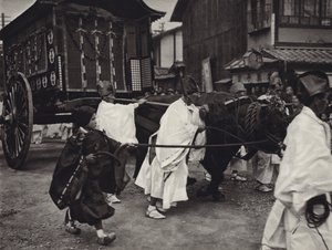 Le Japon dans les années 1920 : Funérailles shintoïstes d