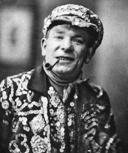 Roi perlé, Londres, 1926-1927