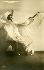 Elsa et Berta Wiesenthal / Carte postale photo