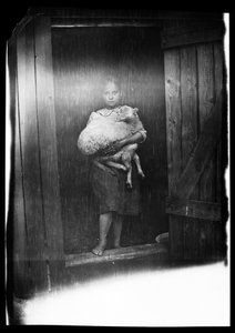 Sheep Girl, Hilma Ylä-Outinen et Bunka - Hugo Simberg