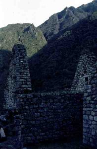 Maison en ruine de la citadelle de Machu Picchu (photo)