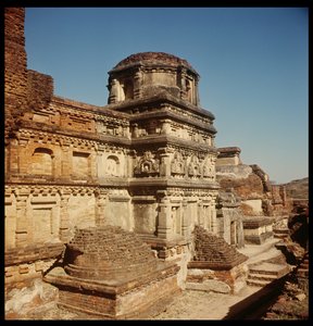 Stupa votif du temple principal du Site III, 320-530 - Indian School