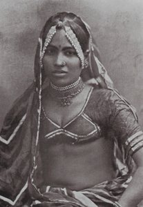 Bombay / Mumbai : Une dame Marwar (photo n/b) - Indian photographer
