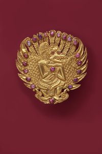 Broche, Bali - Indonesian School
