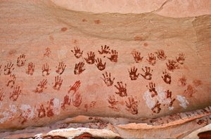 Art rupestre des Anasazi et autres premiers habitants des pueblos des Four Corners