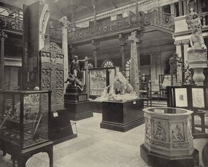 Cour centrale, Musée des sciences et des arts de Dublin