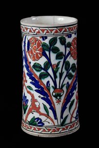 Pot avec une décoration florale, Iznik - Islamic School