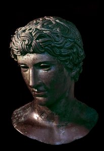 Tête en bronze d