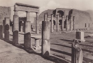 Foro Triangolare, Forum Triangulaire - Italian Photographer