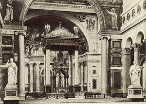 Basilique Saint-Paul, Intérieur