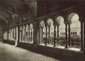 Basilique Saint-Paul, Le Cloître - Italian Photographer