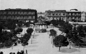 Taranto, Villa Garibaldi et Caisse harmonique - Italian Photographer