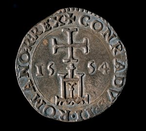 Monnaie de la République de Gênes : teston en argent de la Bénédiction. Recto représentant le portail de Gênes sous une croix. 1554 Gênes, Musei di Strada Nuova - Italian School