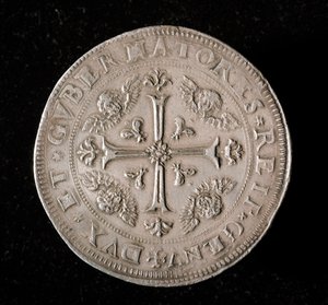 Monnaie de la République de Gênes : pièce de six écus en argent. Diam. 61,5 mm. 1715. Revers. Gênes Musei di Strada Nuova (inv. M7156)