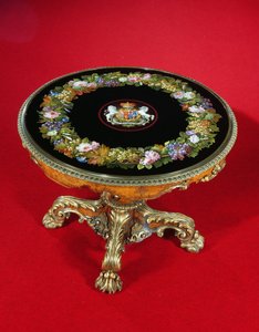Table en micro-mosaïque avec armoiries de Norfolk et Leveson-Gower, 1847
