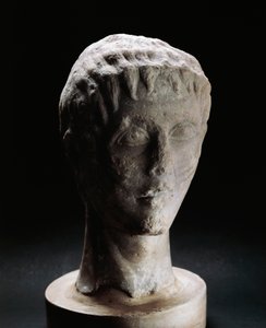 Jeune tête de Frédéric II Hohenstaufen (Jesi)